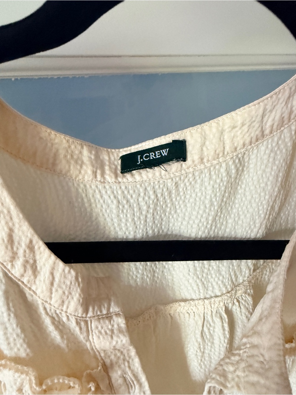 J.Crew Cream Textured Ruffle Trim Button Front Top Size S‎ - Picture 3 of 3